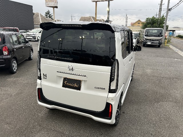 ホンダ N-BOXカスタム5枚目
