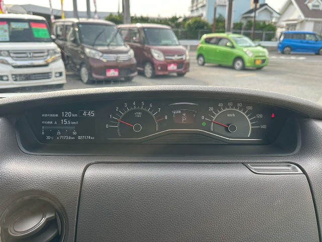 ホンダ N BOX13枚目
