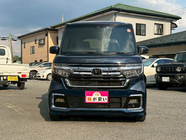 ホンダ N-BOXカスタム2枚目