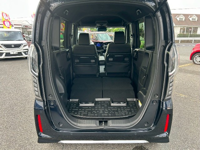 ホンダ N-BOXカスタム18枚目