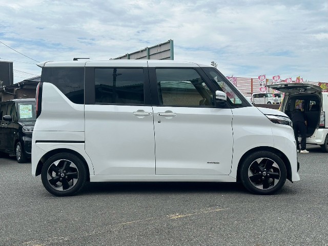 ニッサン ルークス4枚目
