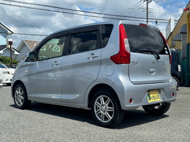 三菱 eKワゴン7枚目