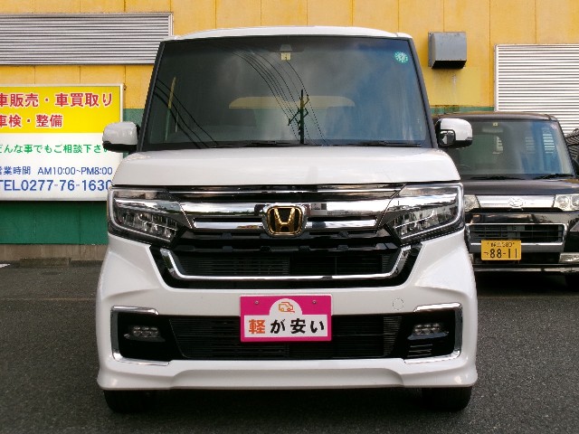 ホンダ N-BOXカスタム2枚目