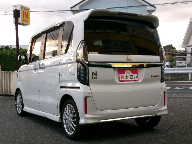 ホンダ N-BOXカスタム7枚目