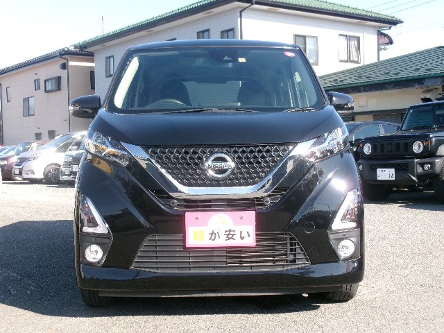 ニッサン デイズ2枚目