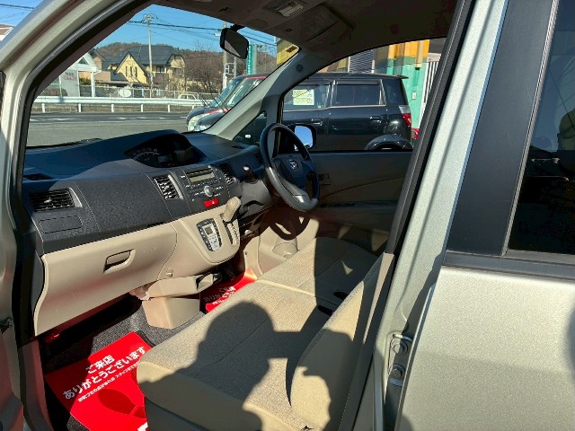 ダイハツ ムーヴ15枚目