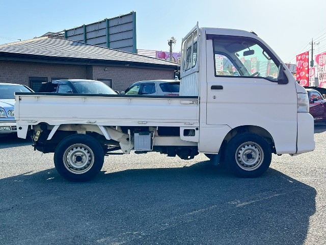 ダイハツ ハイゼットトラック4枚目