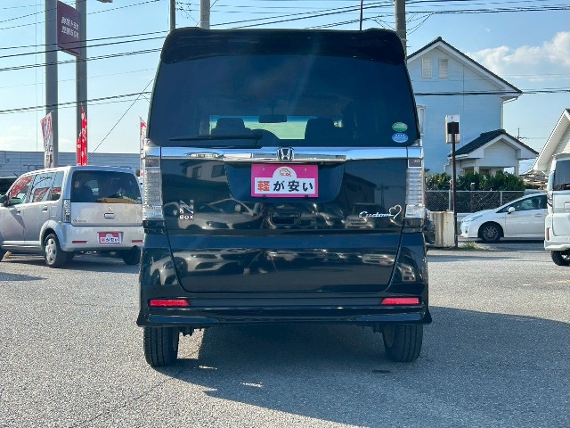 ホンダ N-BOXカスタム6枚目