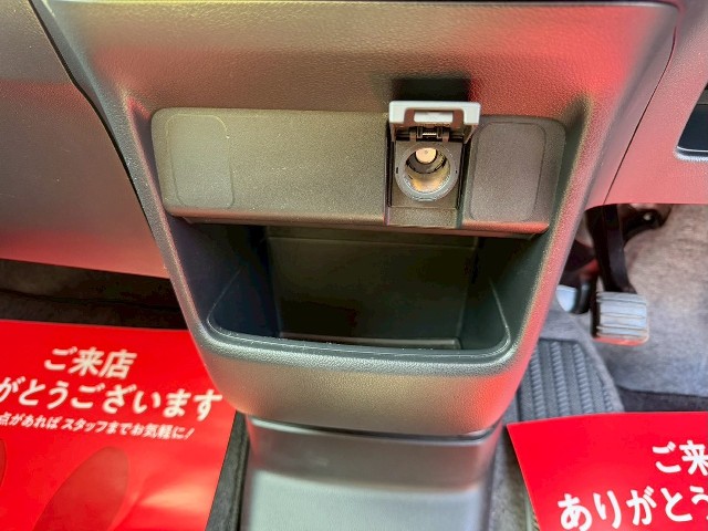 ホンダ N-BOXカスタム16枚目