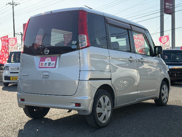 ニッサン ルークス5枚目