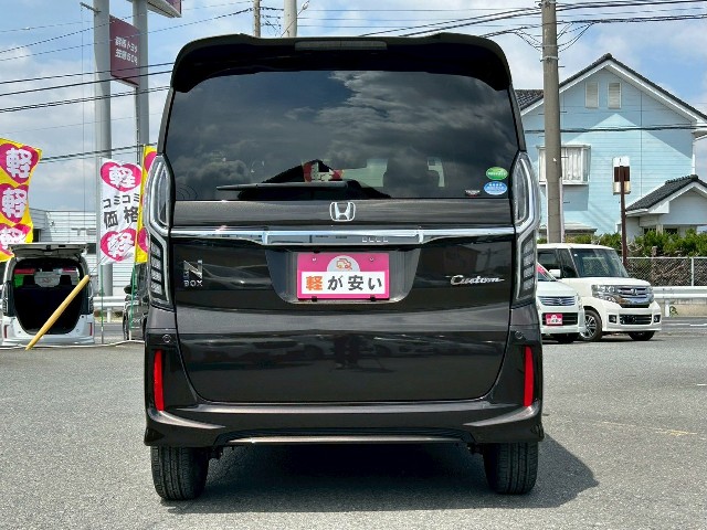 ホンダ N-BOXカスタム6枚目