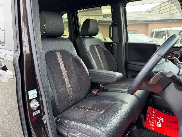 ホンダ N-BOXカスタム9枚目