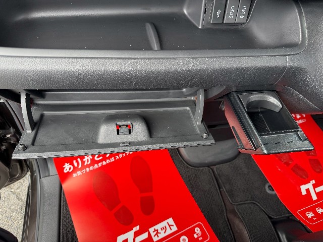 ホンダ N-BOXカスタム15枚目