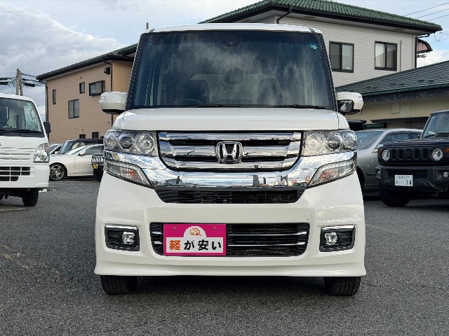 ホンダ N-BOXカスタム2枚目