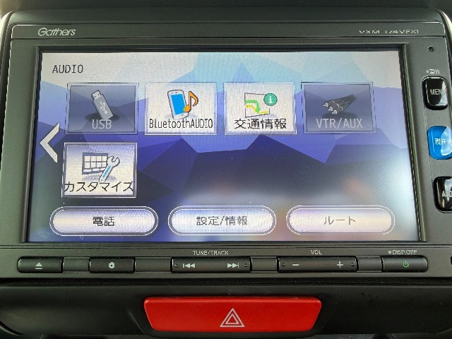 ホンダ N-BOXカスタム15枚目