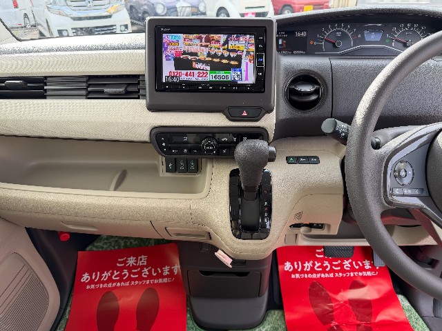 ホンダ N-BOX12枚目