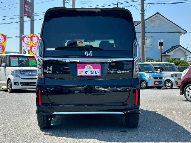 ホンダ N-BOXカスタム5枚目