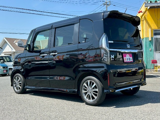 ホンダ N-BOXカスタム6枚目