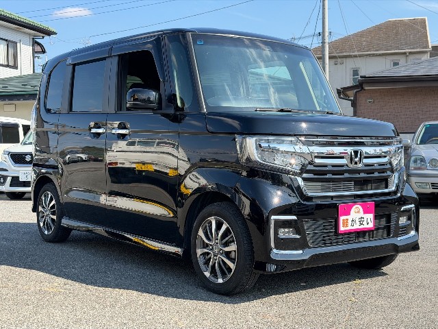ホンダ N-BOXカスタム3枚目