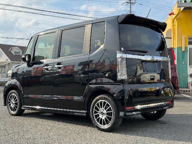 ホンダ N-BOXカスタム7枚目