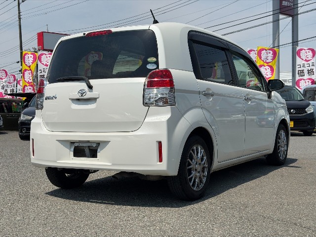 トヨタ スペイド5枚目