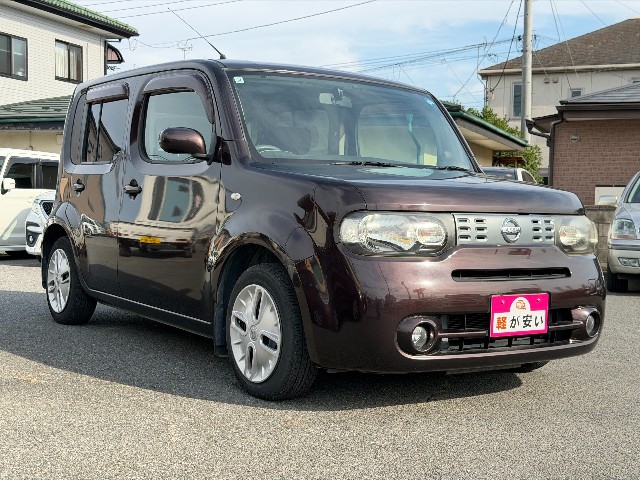 ニッサン キューブ3枚目