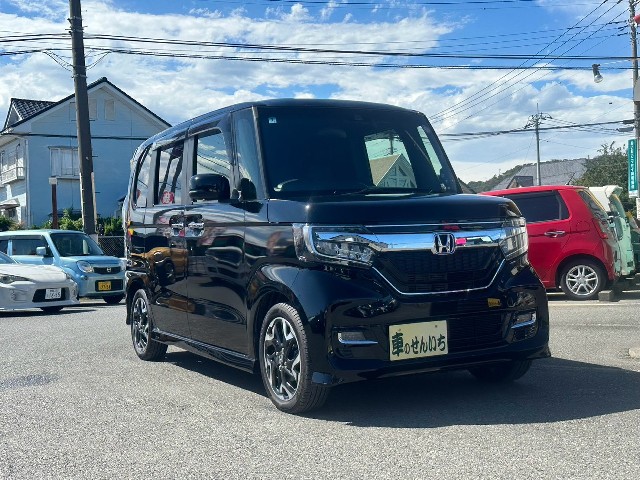 ホンダ N-BOXカスタム3枚目