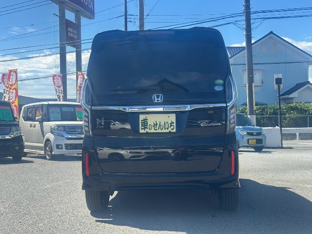 ホンダ N-BOXカスタム6枚目