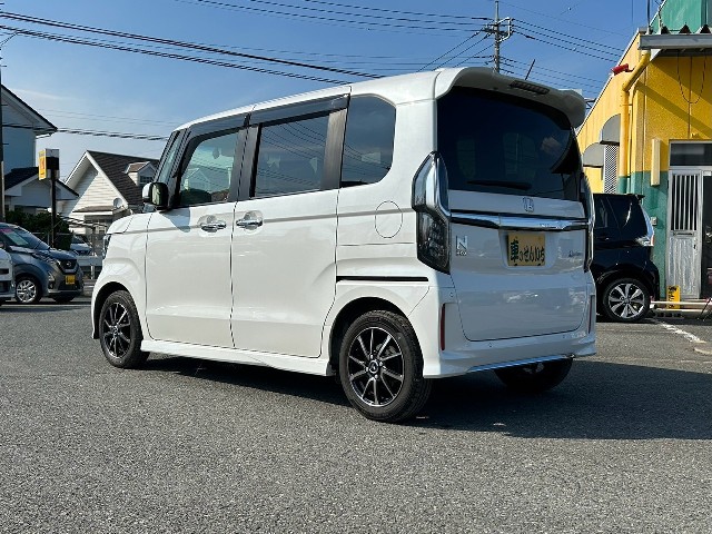 ホンダ N-BOXカスタム7枚目